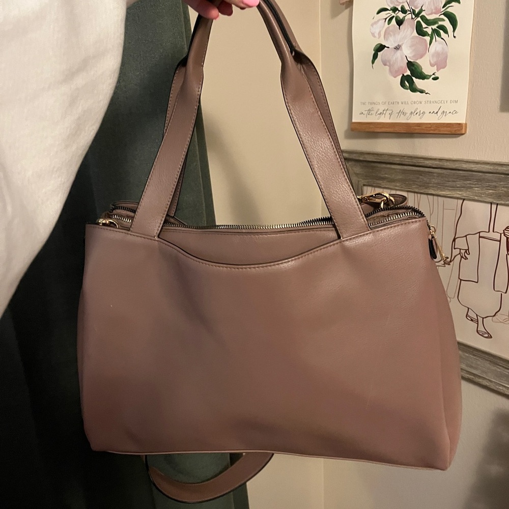 Universal Thread Women's Shoulder Bag in Taupe